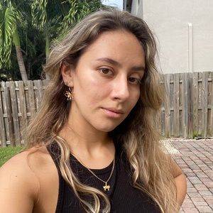 Meet your Posher, Sarita